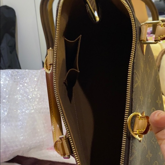 Bags - Picture 3 of 3